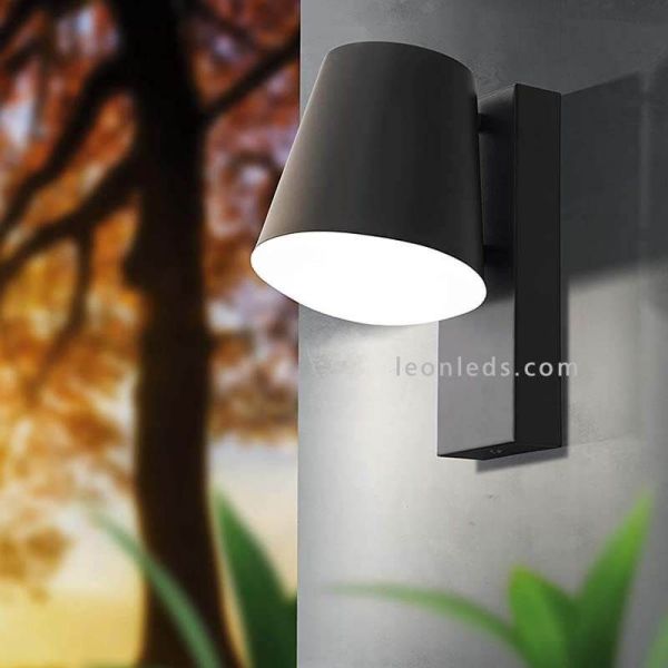 Aplique de pared exterior de acero IP44 Caldiero | LeónLeds Iluminación | lámpara de pared antracita ambiente