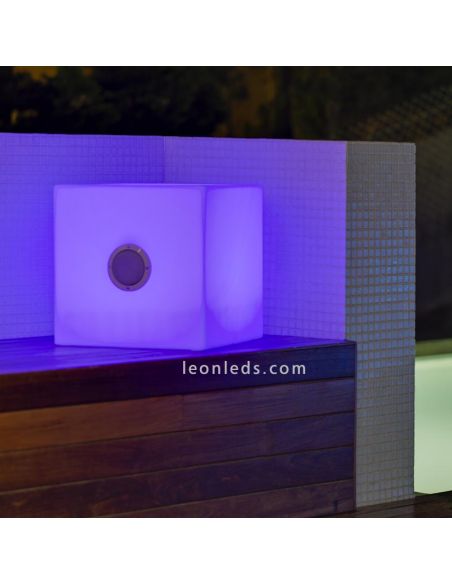 Altavoz/mesa LED Cuby 45 play cuadrado multicolor New Garden | LeónLeds Iluminación