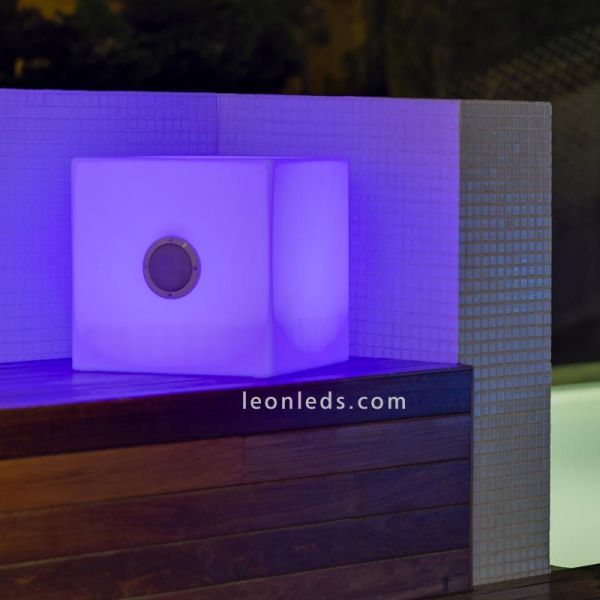Altavoz/mesa LED Cuby 45 play cuadrado multicolor New Garden | LeónLeds Iluminación