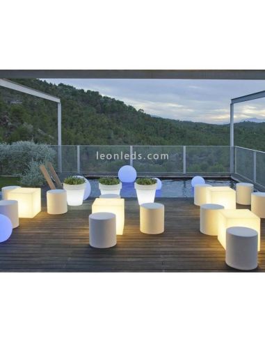 Cubo iluminado carga solar y batería recargable para exterior Cuby 45Cm New Garden | LeónLeds Iluminación