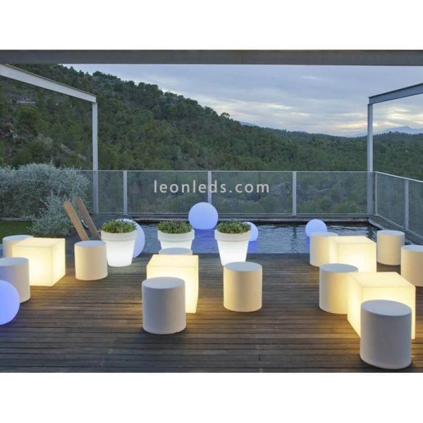 Cubo iluminado carga solar y batería recargable para exterior Cuby 45Cm New Garden | LeónLeds Iluminación