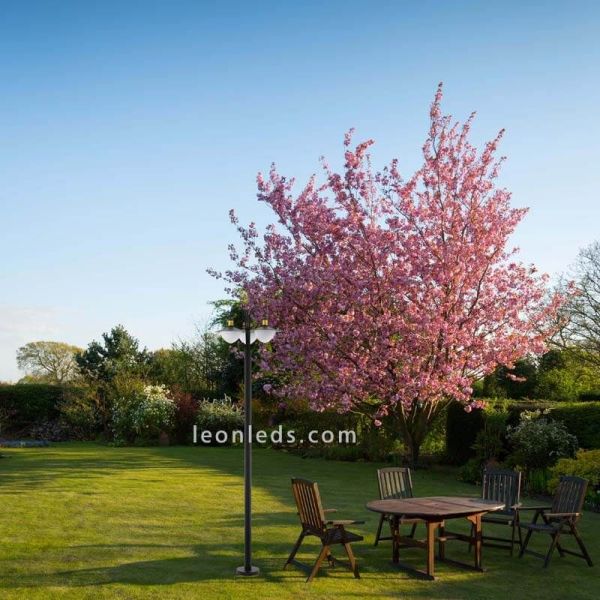 Farola exterior Sirmione para jardín alta 220 cm IP44 | LeónLeds Iluminación | Farola negra 3XE27 ambiente