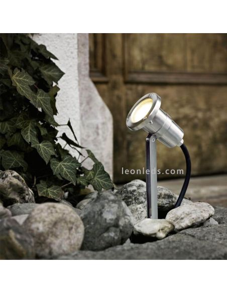 Lámpara de estaca plateada Nema para jardín IP54 exterior Eglo Iluminación | LeónLeds Iluminación