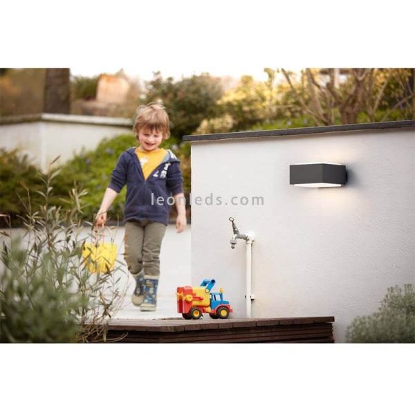 Aplique de pared cuadrado exterior E27 antracita Hedgehog foto de ambiente Philips | LeónLeds Iluminación