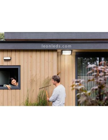 Plafón de techo exterior cuadrado E27 Moonshine foto de ambiente Philips | LeonLeds Iluminación