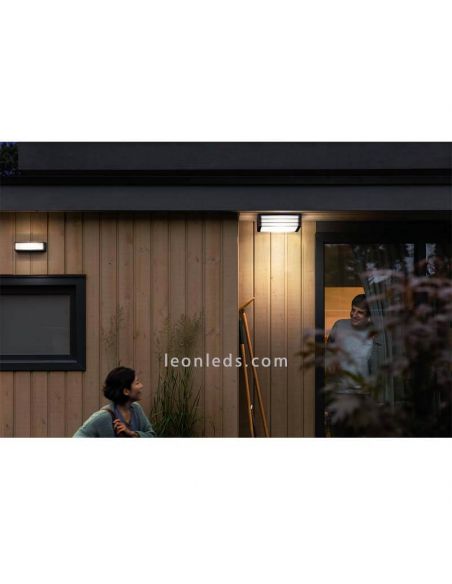Plafón de techo exterior cuadrado E27 color antracita serie Moonshine marca Philips | LeonLeds Iluminación