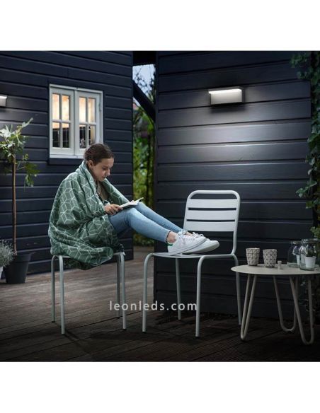 Aplique LED de pared exterior aluminio Bustan foto de ambiente Philips | LeonLeds Iluminación