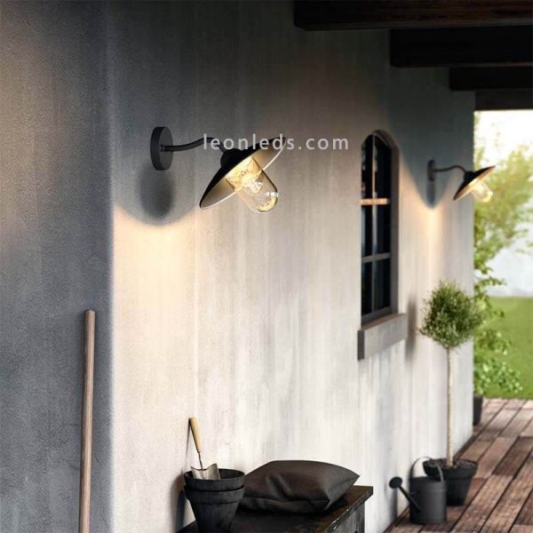 Aplique exterior aluminio E27 IP44 Hammock foto de ambiente Philips | LeonLeds Iluminación