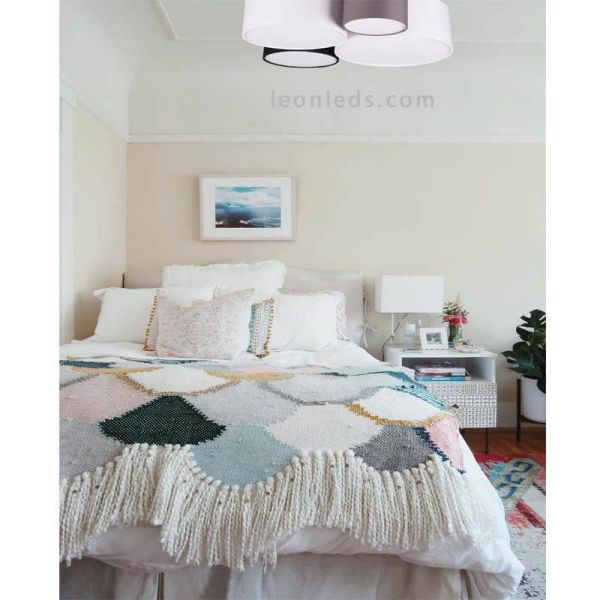 Plafón de techo textil serie Hotel de trio Lighitng foto de ambiente Leonleds Iluminación