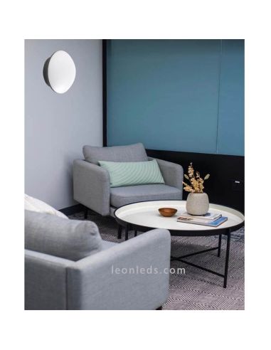 Candeeiro de tecto LED estilo moderno para exteriores na cor cinza escuro, marca Faro Barcelona | Leon Iluminação LED