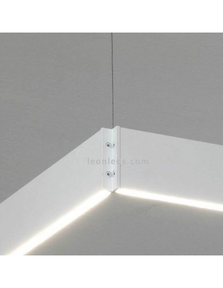 Lámpara cuadrada de madera en suspensión minimalista Manolo | LeónLeds Iluminación | Lámpara de techo acabado en blanco