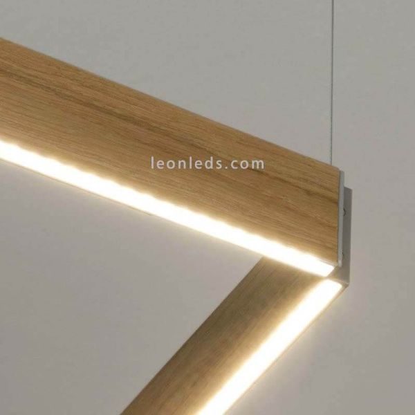 Lámpara cuadrada de madera en suspensión minimalista Manolo | LeónLeds Iluminación | Lámpara de techo de madera nogal