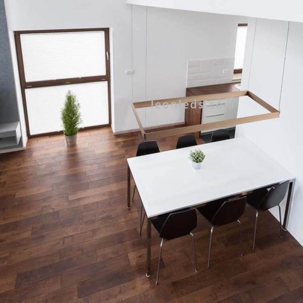 Luminária pendente quadrada minimalista de madeira Manolo | LeónIluminação Leds | Luminária de teto de madeira para sala de jant