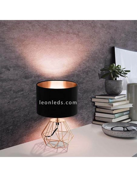 Lámpara de Sobremesa serie Carlton 2 | Lámpara de mesa de noche foto de ambiente | LeonLeds Iluminación