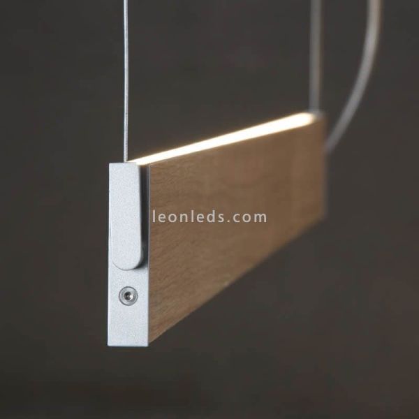 Lámpara LED colgante en suspensión para techo de diseño Manolo | LeónLeds Iluminación | Lámpara plana marrón roble