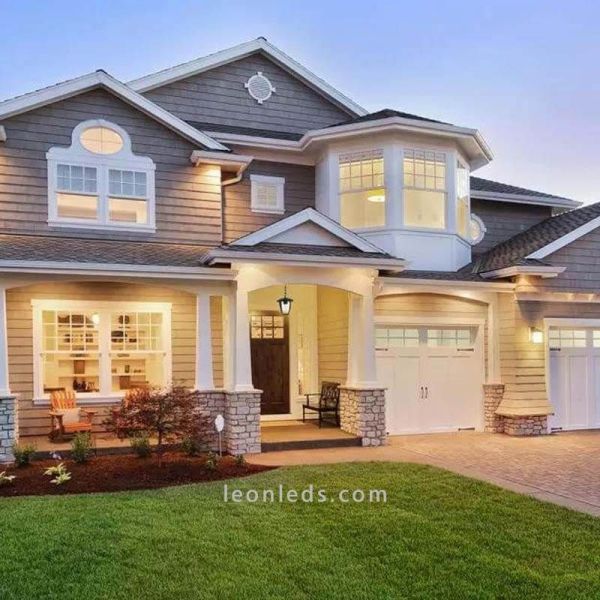 Suspension d'extérieur pour ampoule E27 Noir IP44 photo d'ambiance | Éclairage LeonLeds