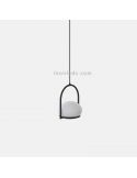 Lámpara colgante de metal con esfera moldeada blanca Coco E14 | LeónLeds Iluminación | Lámpara negra
