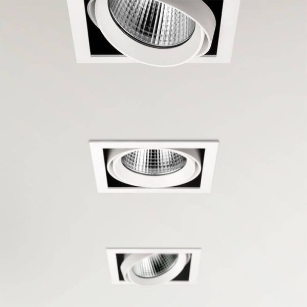 3 focos LED empotrados en el techo de la serie Hubble de Arkoslight | LeónLeds