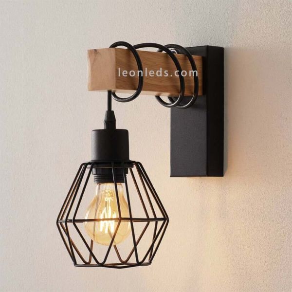 Aplique colgante de pared madera vintage Townshend foto de ambiente Eglo Lighting | LeonLeds Iluminación