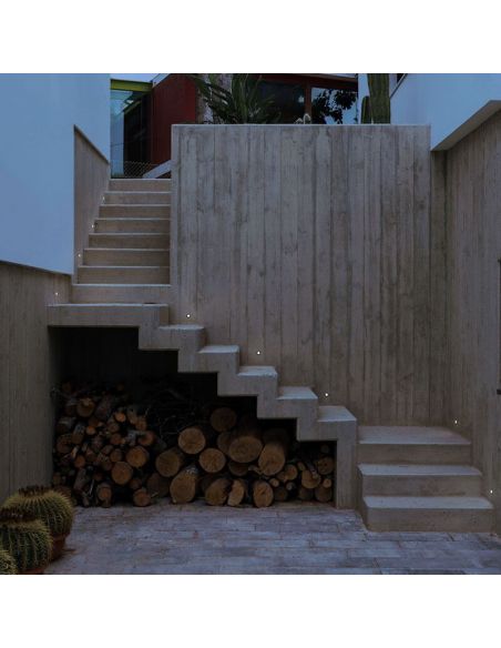 Degrau S na escada exterior Arkoslight | leonleds