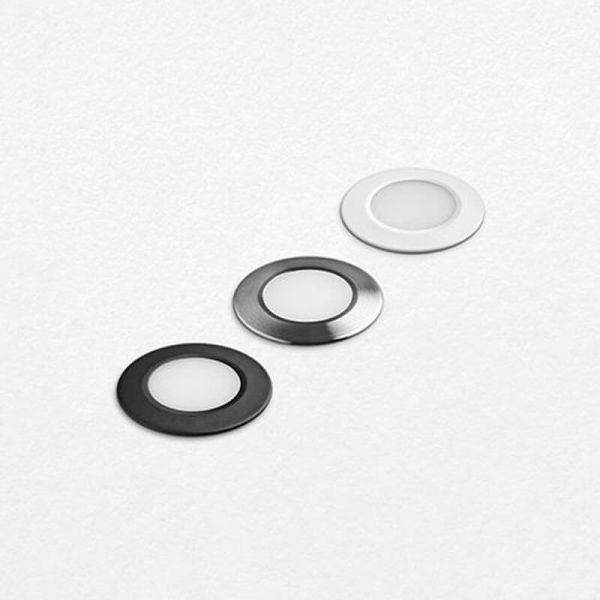 Balizas de suelo Step XS blanco, acero inoxidable y negro de Arkoslight | Leonleds
