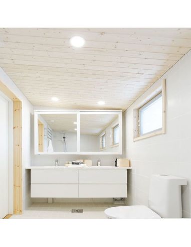 3 downlights LED Mix de Arkoslight en un baño | LeónLeds