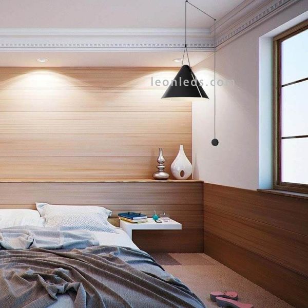 Aplique grande colgante con forma de campana cónica Super Attic 1xE27 | LeónLeds Iluminación | luminaria negra cono habitación