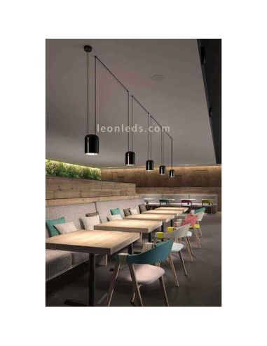 Lampe suspendue avec 4 abat-jour...