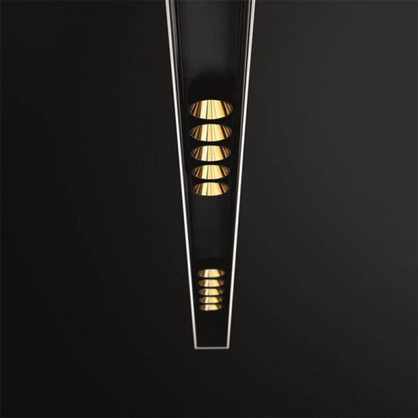 Detalhe do pingente preto Foster 1200 preto e dourado da Arkoslight | LeonLeds.com