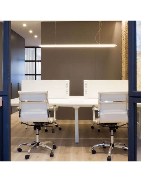 Arkoslight Slimgot candeeiros de teto branco no escritório | LeonLeds.com