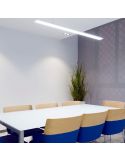 Lámpara de techo blanca Slimgot de Arkoslight sobre blanco | LeónLeds.com