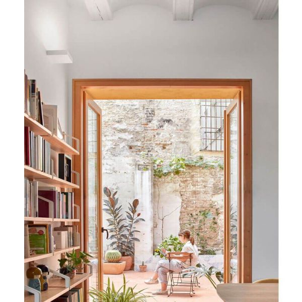 Aplique de pared interior Rec Mini 20W foto de ambiente | LeonLeds