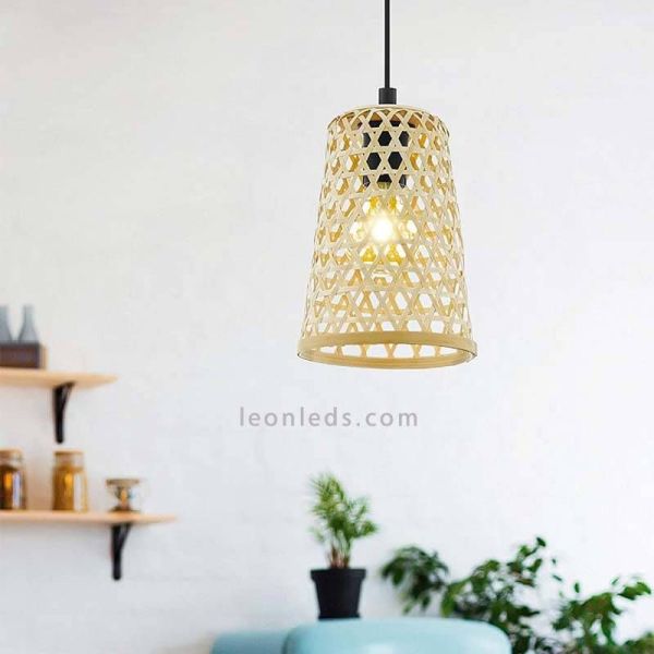 Lámpara colgante Claverdon de acero y madera pequeña Eglo