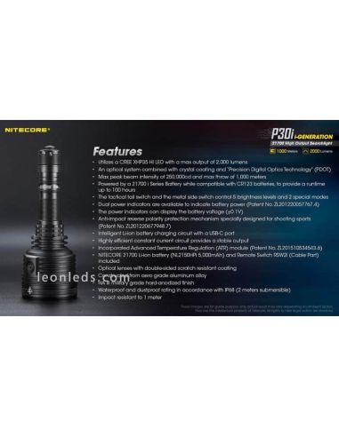 Lampe torche LED P30i avec une longue...