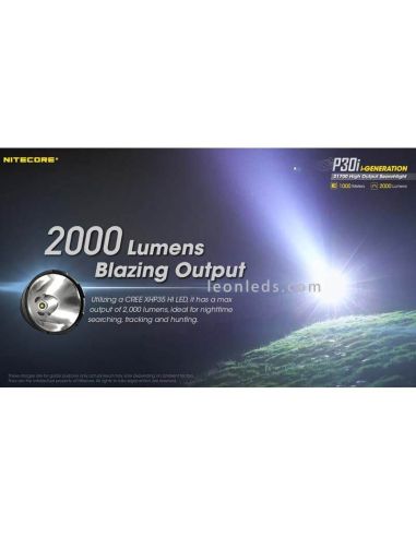 Lampe torche LED P30i avec une longue...