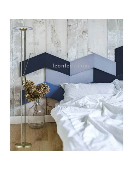 Lampadaire LED avec lumière naturelle Eridani cuir photo d'ambiance | Éclairage LeonLeds