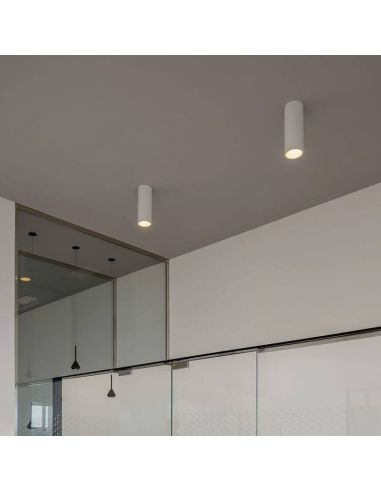 Plafón LED blanco Scope 21 Surface de Arkoslight instalado en techo | Leonleds