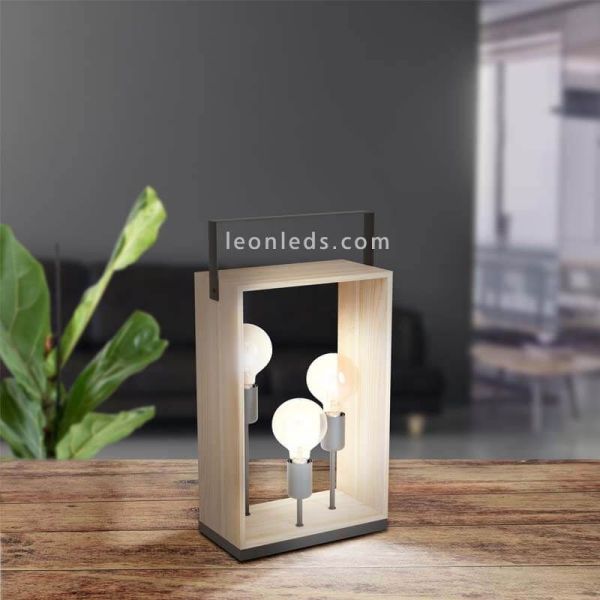 Lámpara de mesa Famborough con 3 luces de madera Eglo Iluminación
