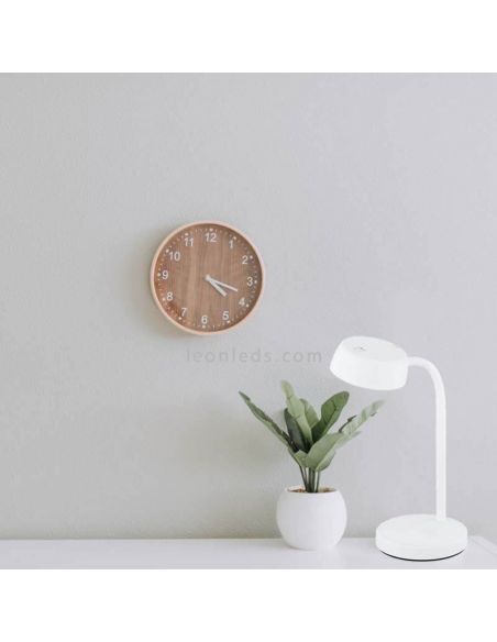 Lámpara de mesa LED moderna Cabales blanco ambiente