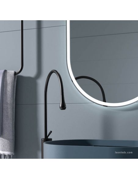 Espejo LED Ovalado Luzón 20W 2.521Lm para Baño IP44 Eurobath | LeonLeds
