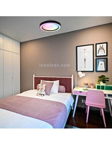 Plafón LED Arco multicolor con mando a distancia ambiente