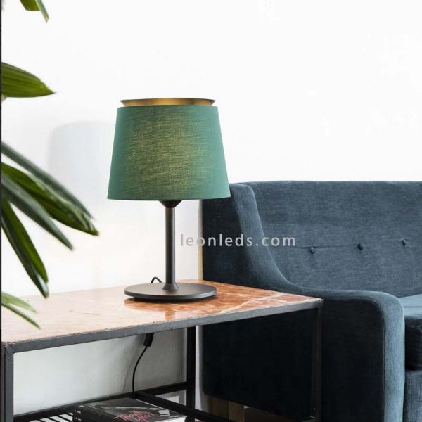 Candeeiro de mesa Savoy em tecido verde ambiente e metal