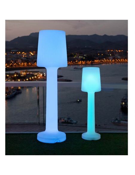 Lámpara de pie exterior recargable Carmen 110 o 165cm ambiente RGB