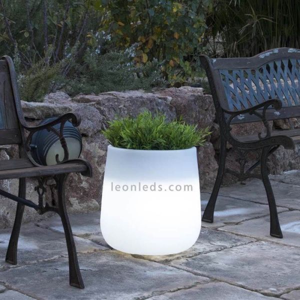 Macetero LED redondo pequeño Camelia 40 cable ambiente