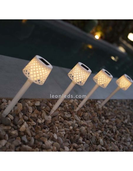 Greta 5-en-1 multiple LED lampe solaire et batterie rechargeable ambiante blanc New Garden