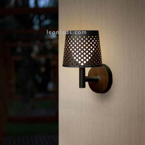 Lámpara LED solar y con batería recargable múltiple 5 en 1 Greta negra aplique