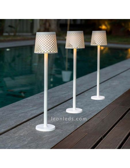 Lampe solaire et batterie rechargeable 5 en 1 multiple LED Greta lampadaire haut