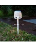 Lámpara LED solar y con batería recargable múltiple 5 en 1 Greta pica blanca