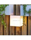 Aplique LED solar exterior cuadrado Wally 12 ambiente