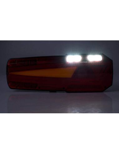 Farolim LED traseiro com triângulo...